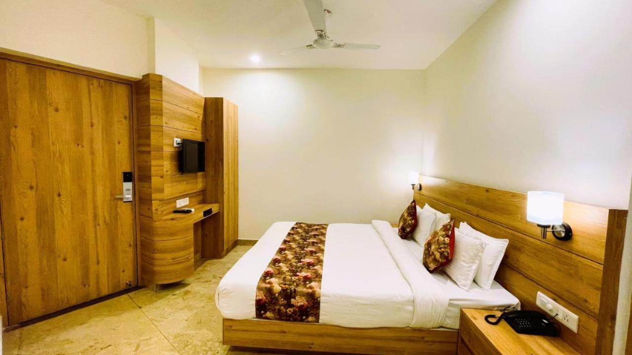 Hotel Amantran Inn Udaipur Bagian luar foto