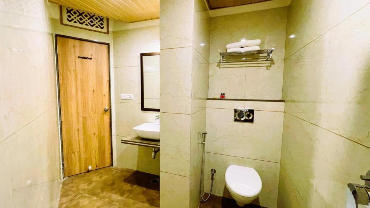 Hotel Amantran Inn Udaipur Bagian luar foto