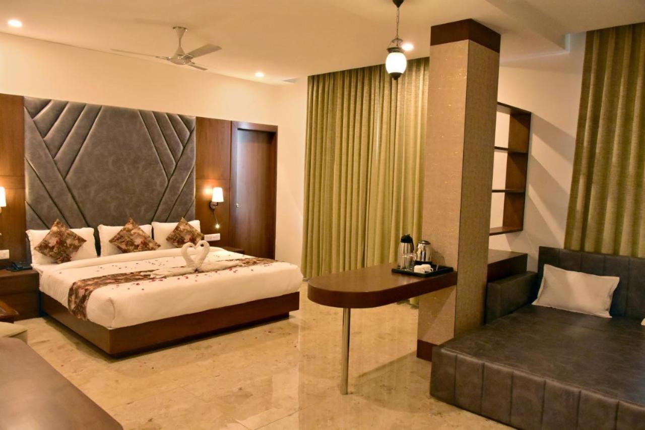 Hotel Amantran Inn Udaipur Bagian luar foto