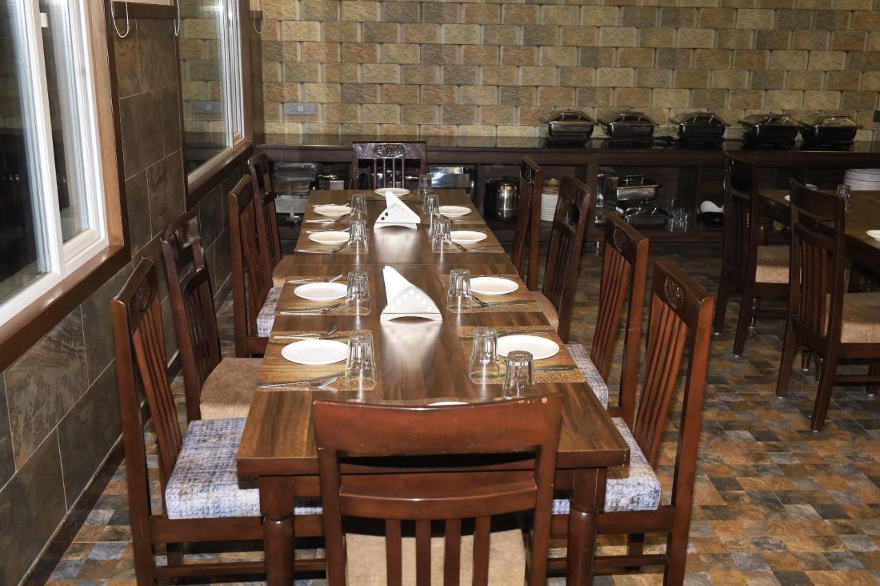 Hotel Amantran Inn Udaipur Bagian luar foto