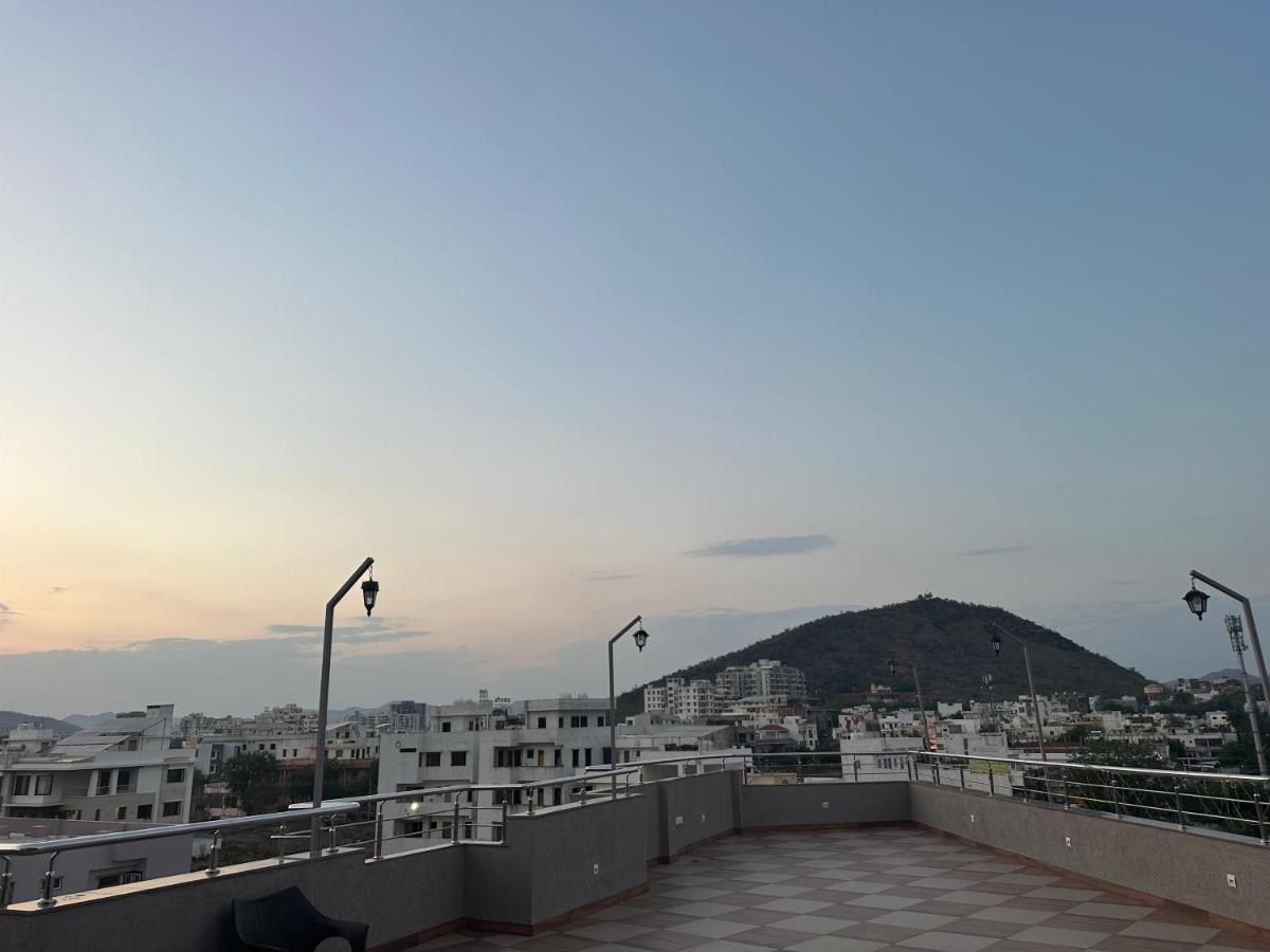 Hotel Amantran Inn Udaipur Bagian luar foto